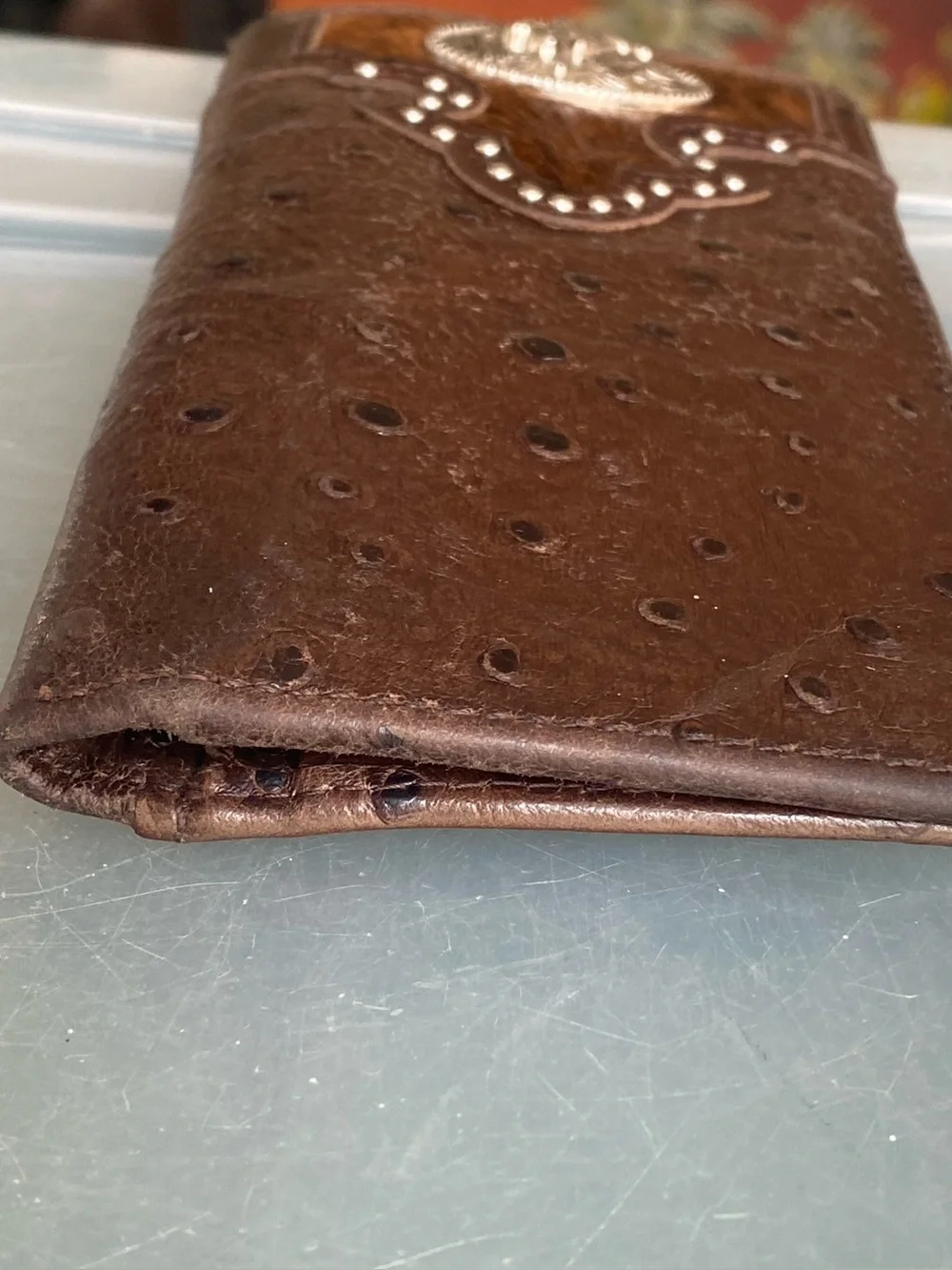 TOP NOTCH HORSE HAIR MEN'S QUILL OSTRICH PRINT BROWN WALLET